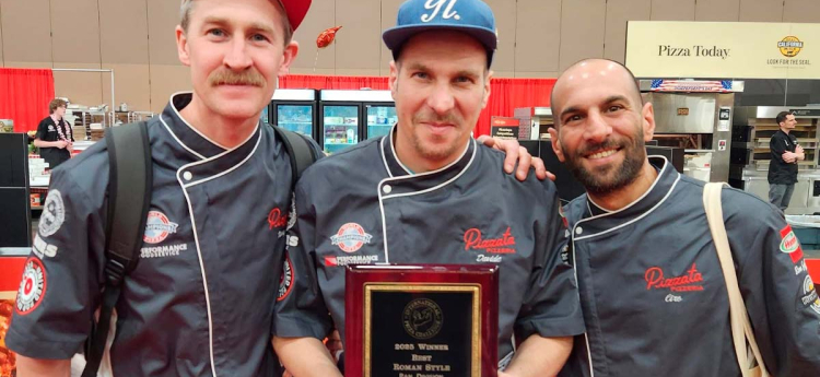 Ciro e Davide Lubrano Lavadera campioni all'International Pizza Expo