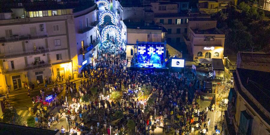 Capodanno a Monte di Procida 2026, degustazione di panettone artigianale e bollicine