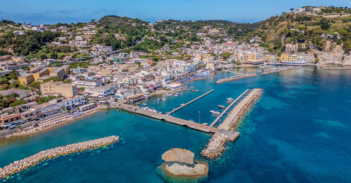 spiaggia-del-fungo-lacco-ameno-ischia