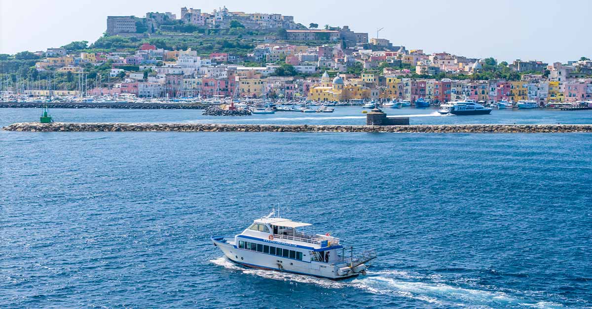 ippocampo-procida-collegamenti-estivi-2025