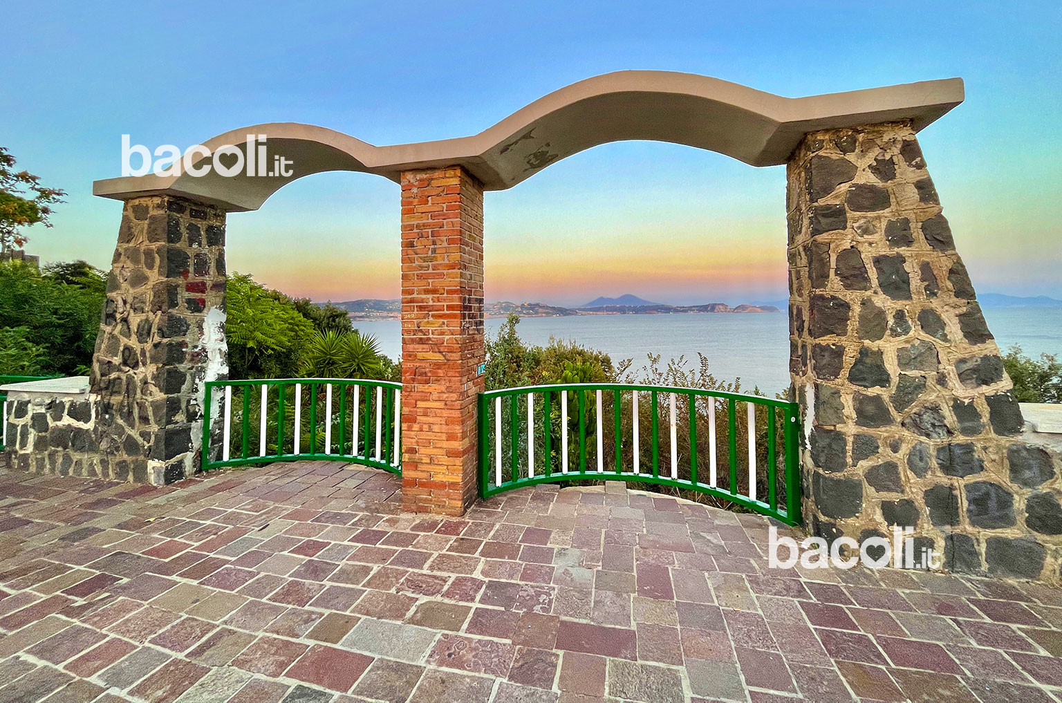 belvedere castello di baia bacoli