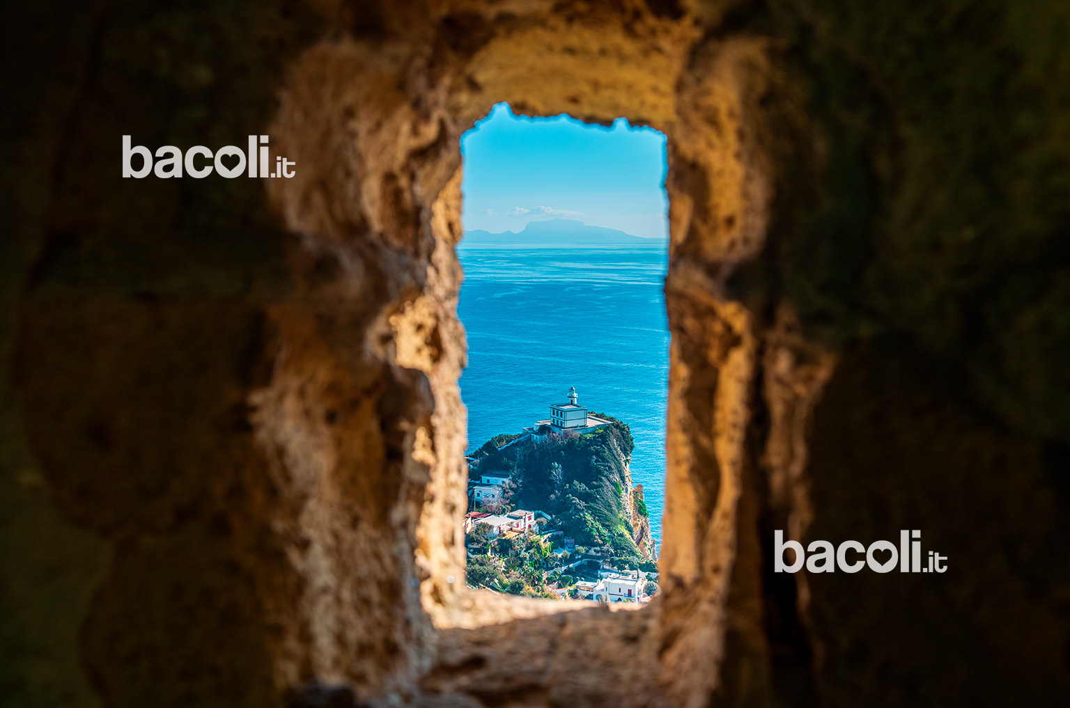 veduta del faro di capo miseno