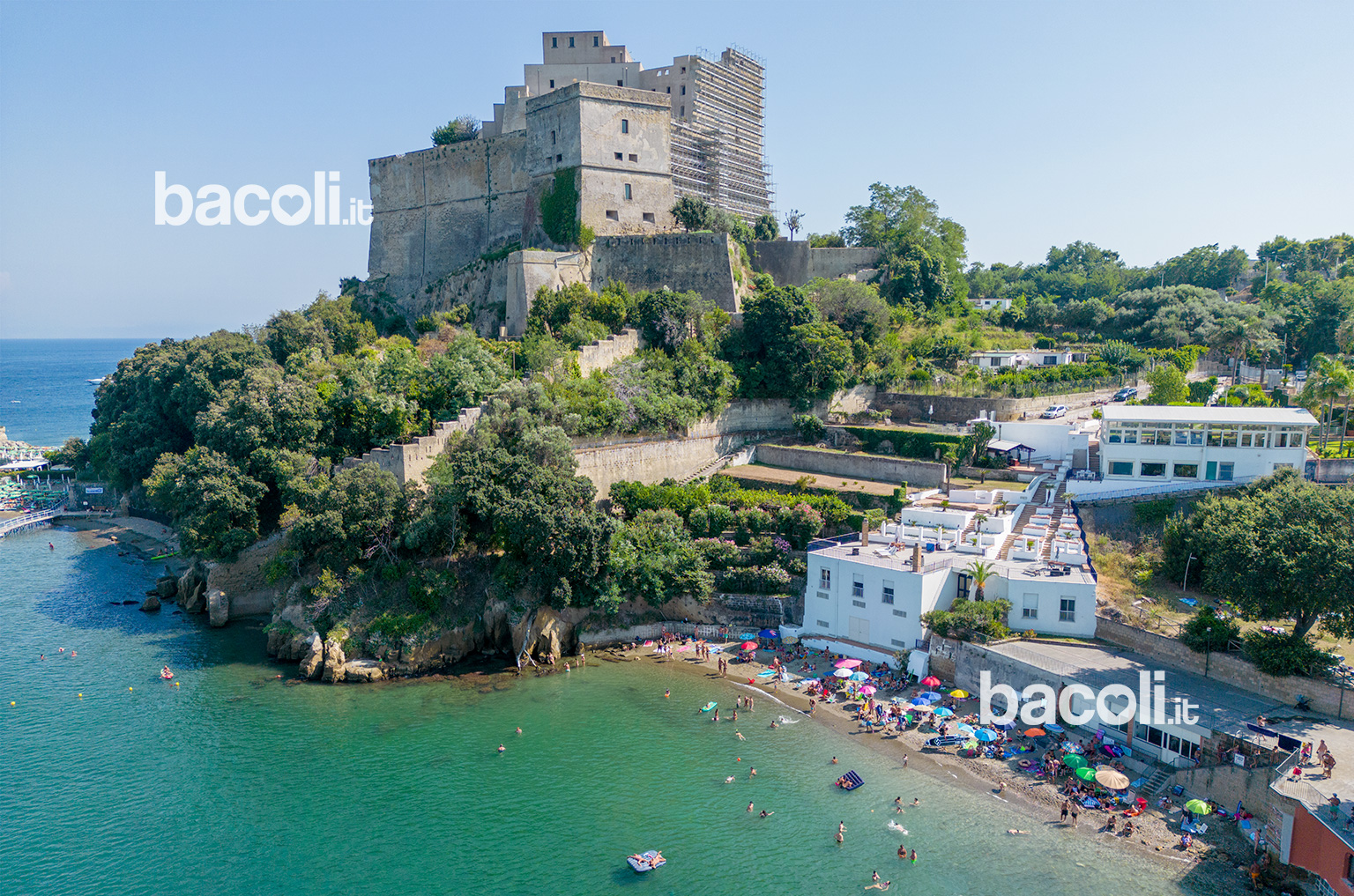 spiaggia villa ferretti