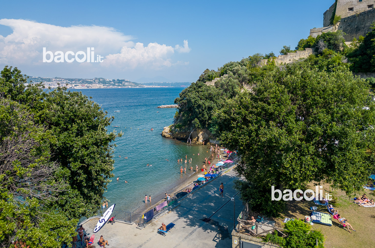 spiaggia villa ferretti