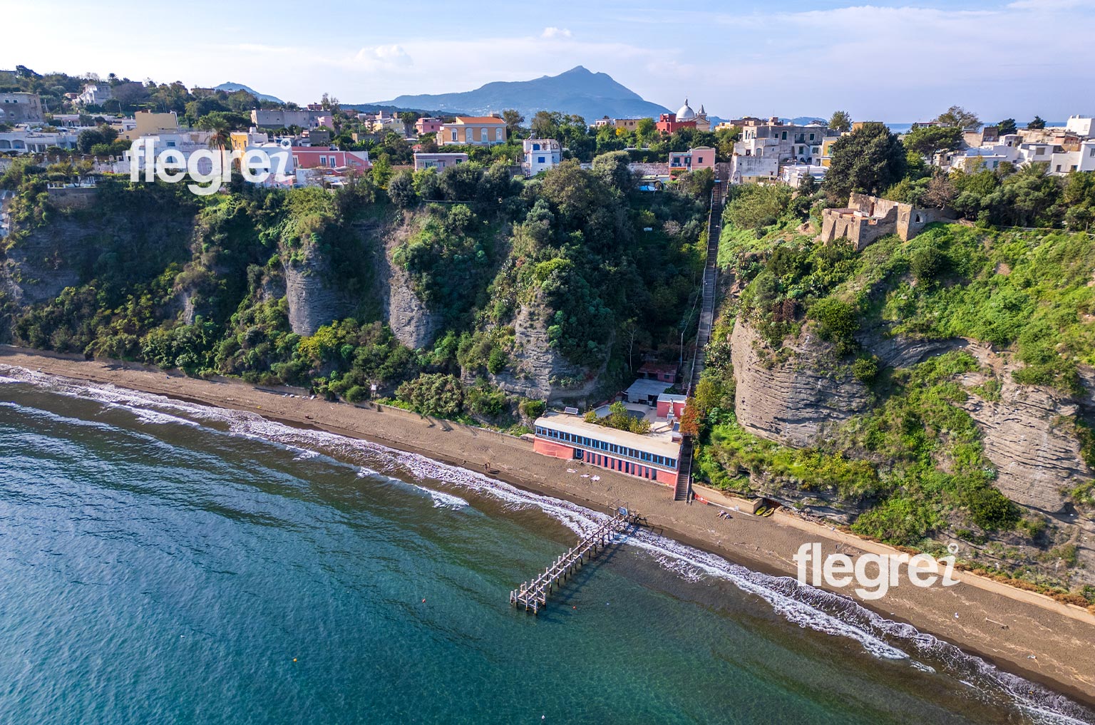 spiaggia-della-chiaia-procida